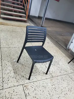 Unit Plastic Chairs Plastic Chairs