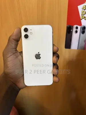 Apple iPhone 11 64 GB White