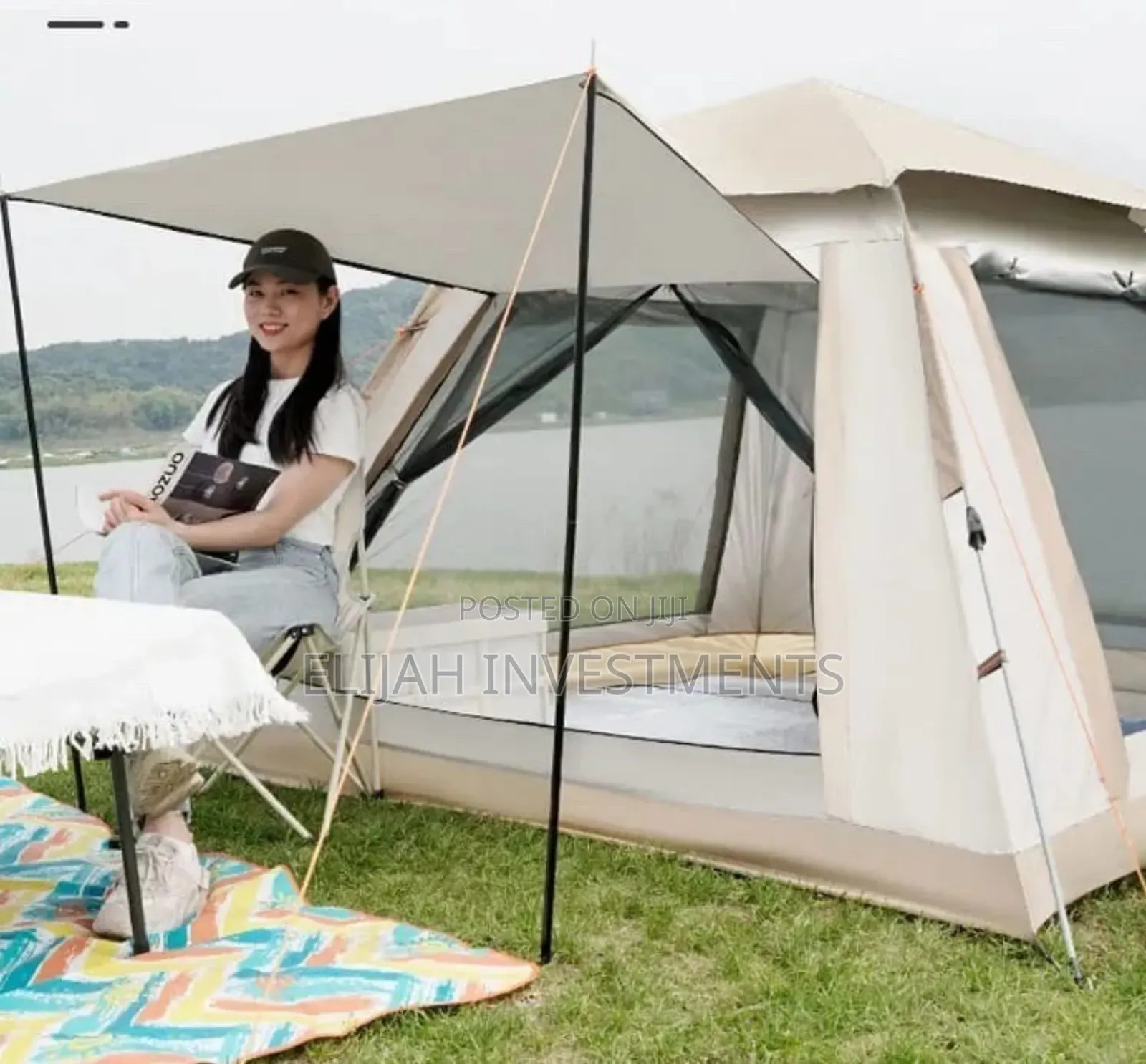 Camping Outdoor Tent for Picnic , Trips Consumes 4 People