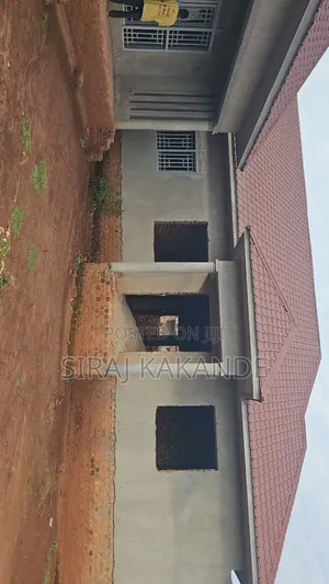 Photo - 3bdrm Duplex in Nakawa for sale