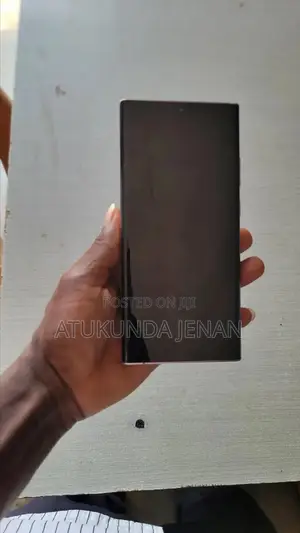 Photo - Samsung Galaxy Note 20 Ultra 5G 128 GB Bronze