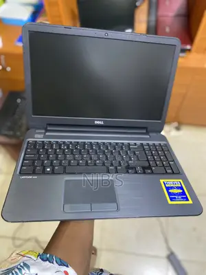 Laptop Dell Latitude 3540 4GB Intel Core I5 HDD 500GB