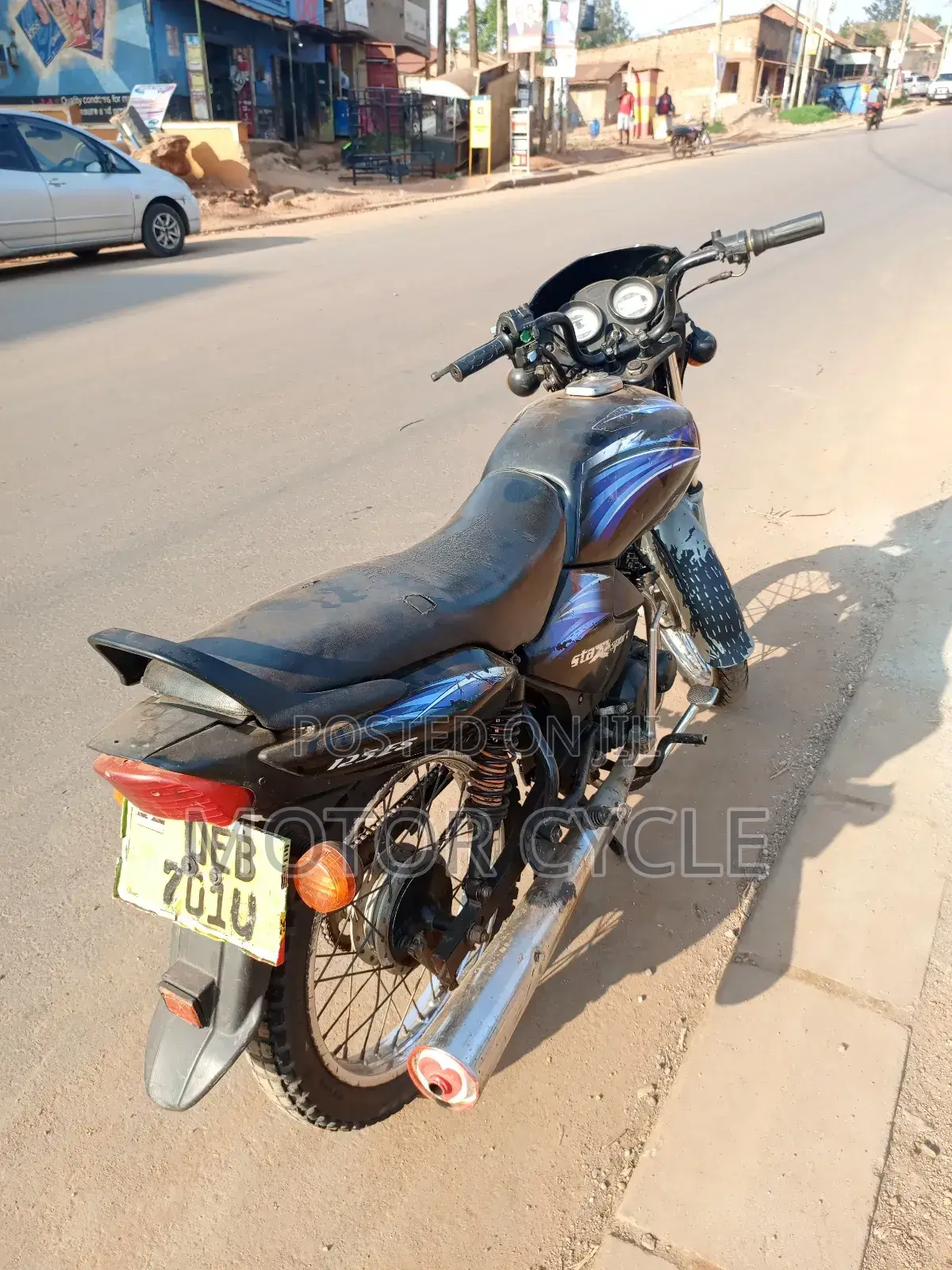 TVS HLX 125 2018 Black