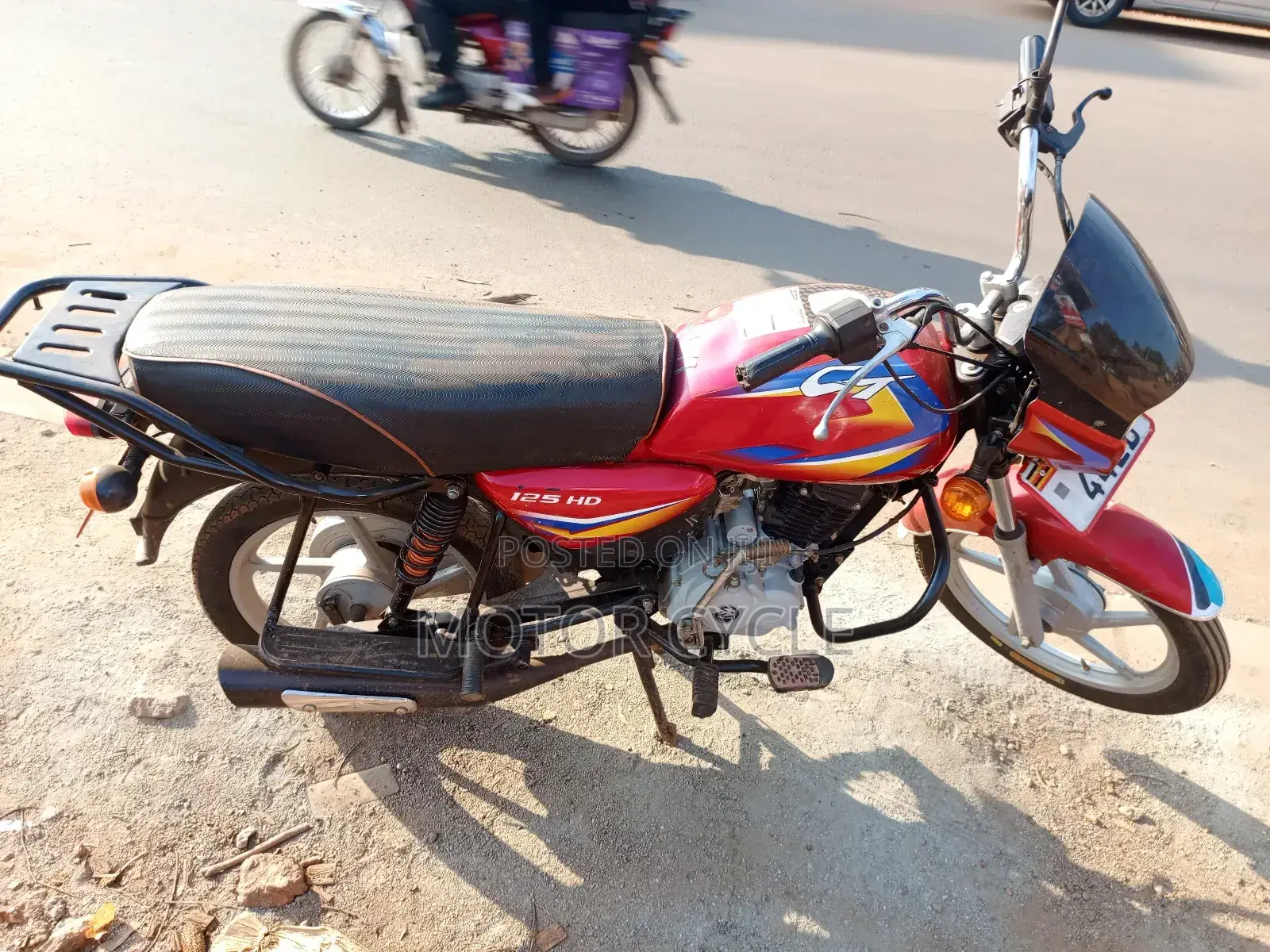 Bajaj Boxer 125 2024 Red