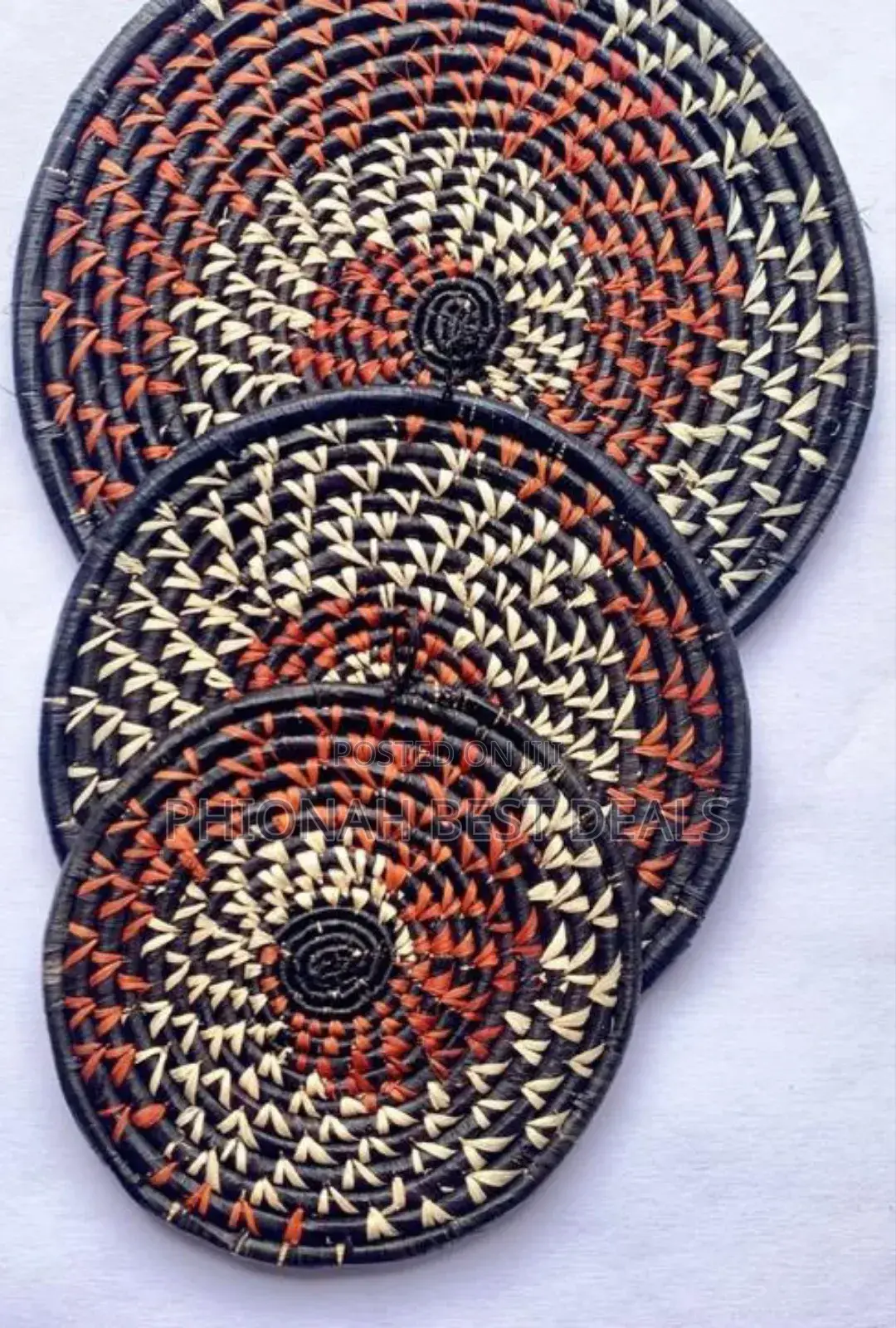Decorated Wall Basket Mat