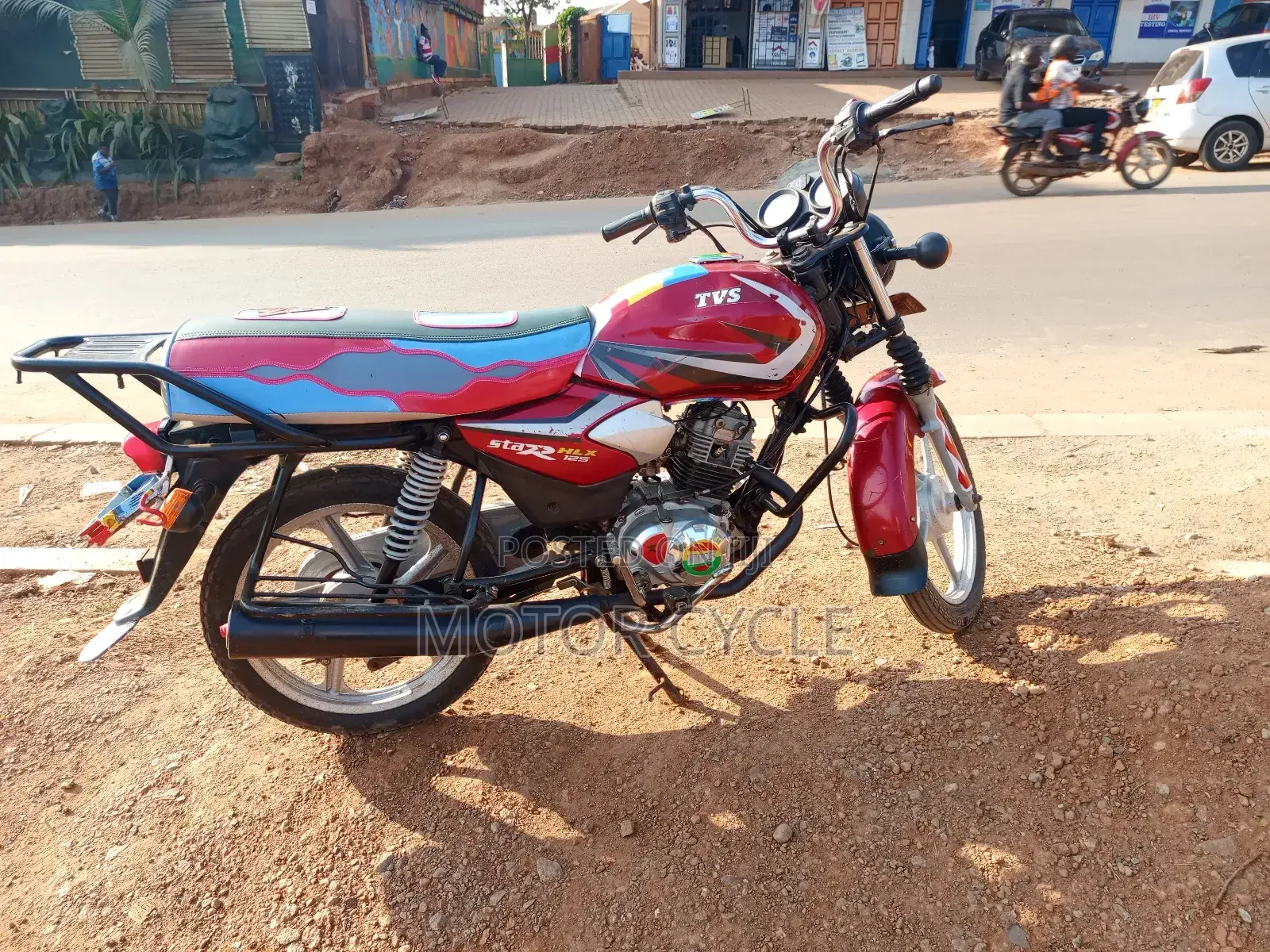 TVS HLX 125 2023 Red