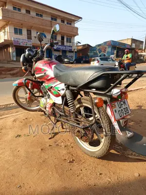 TVS HLX 125 2023 Red