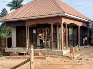 Photo - Newly Built Beautiful for Shops Onquicksale Heart of Bulenga