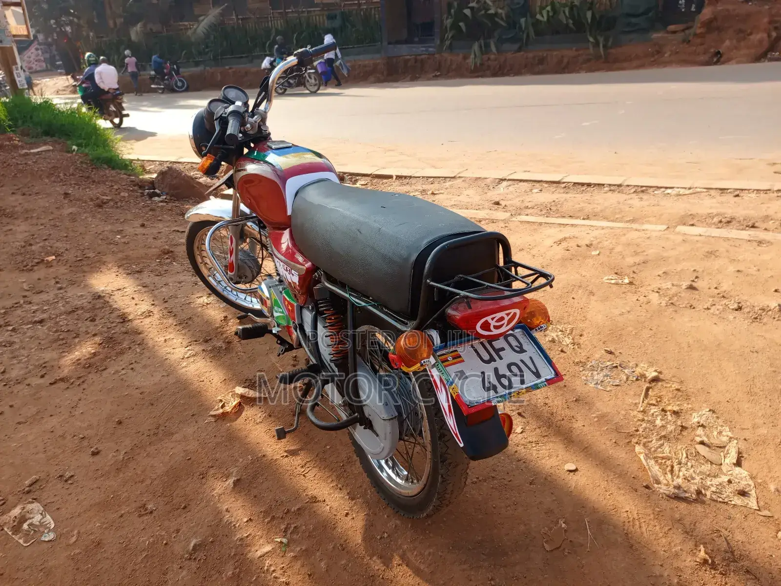 Bajaj Boxer 100 2023 Red