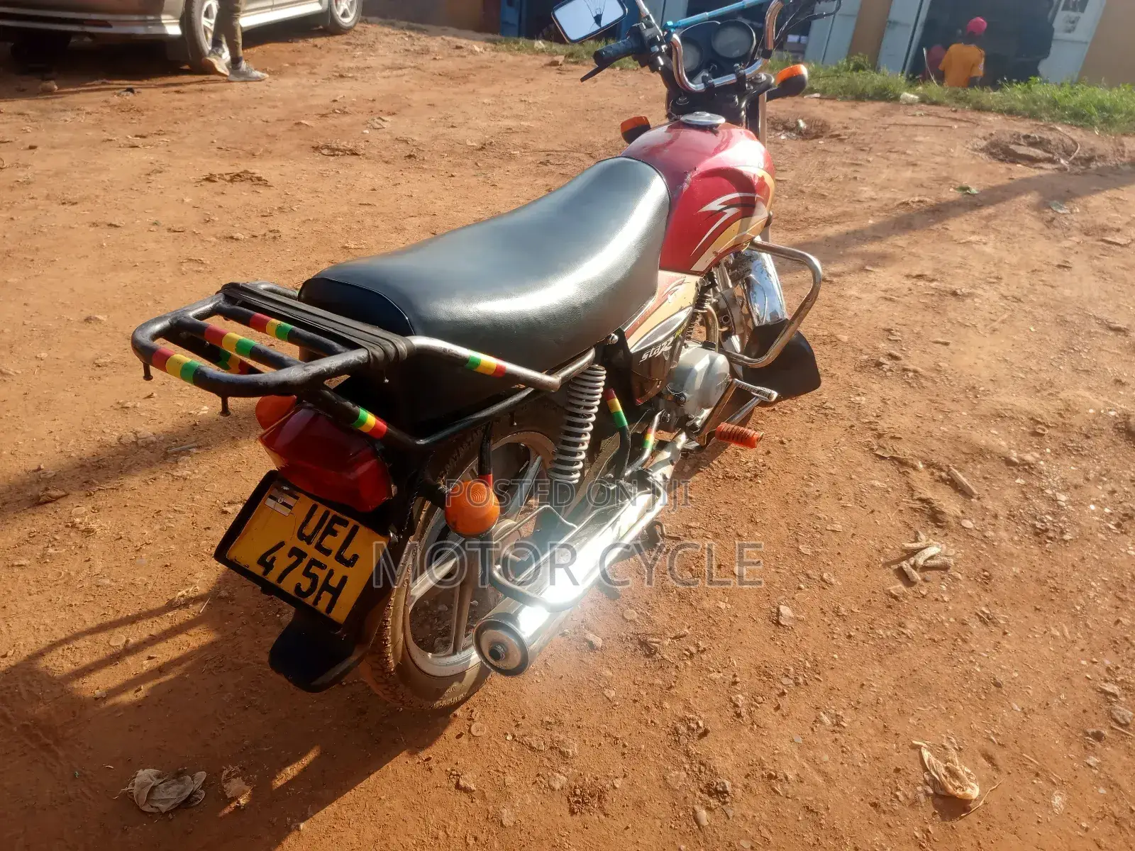 TVS HLX 125 2018 Red