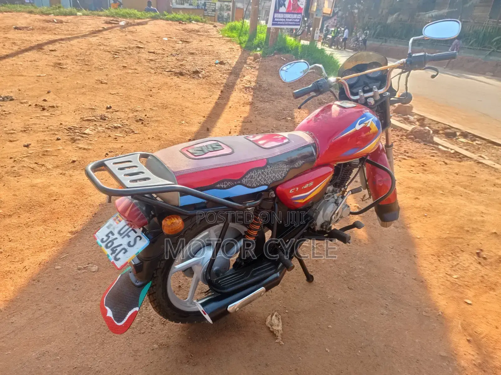 Bajaj Boxer 125 2023 Red
