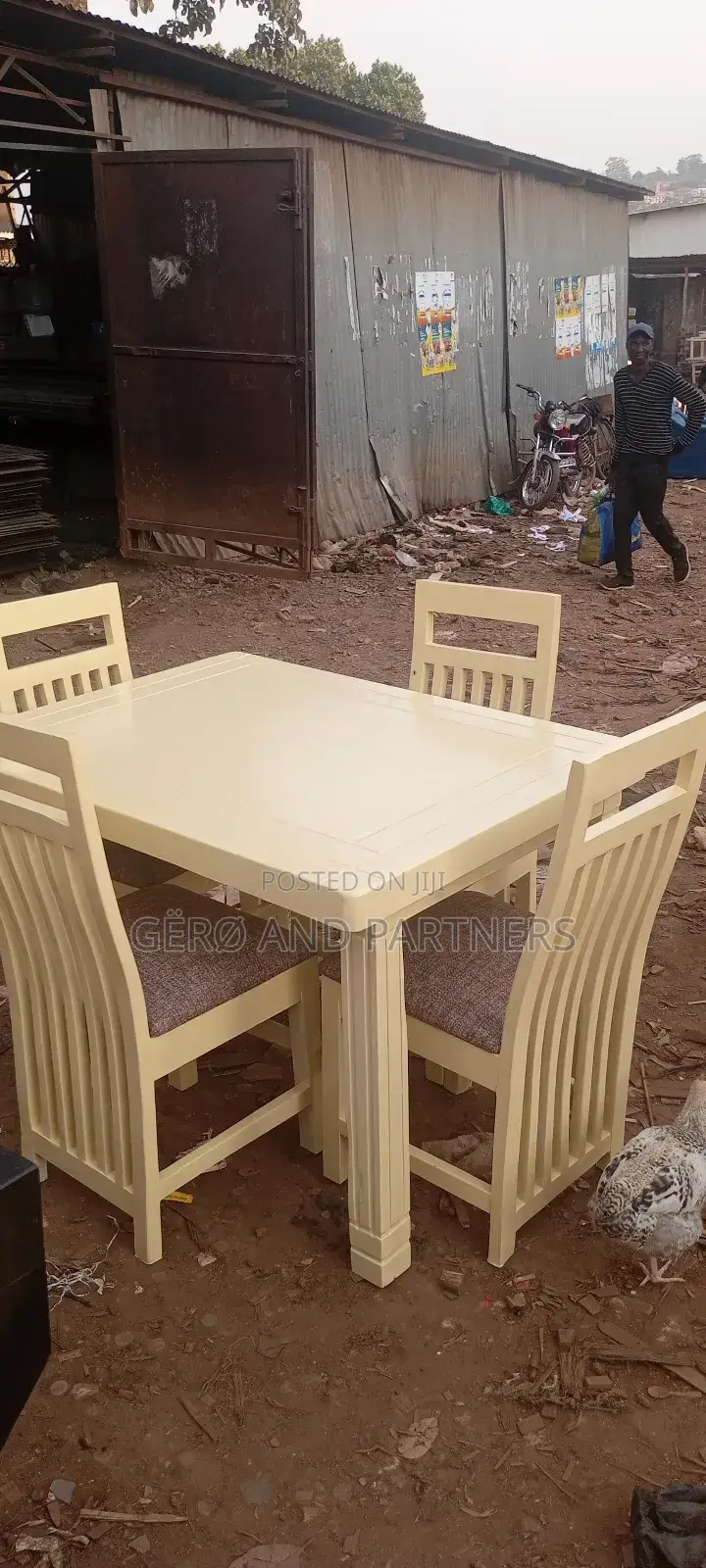 Super Quality 4 Seater Dining