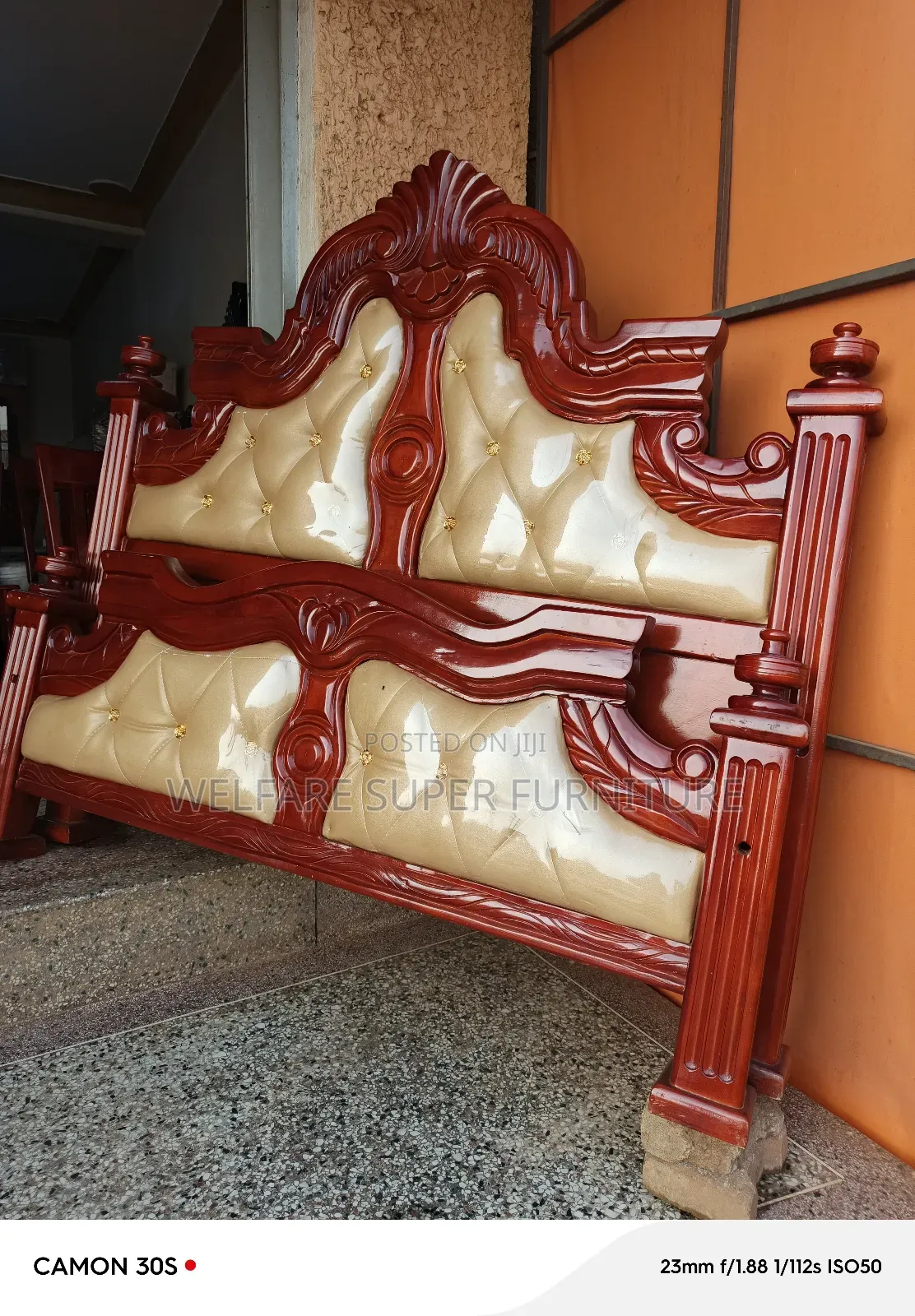 Kings Bed Mahogany