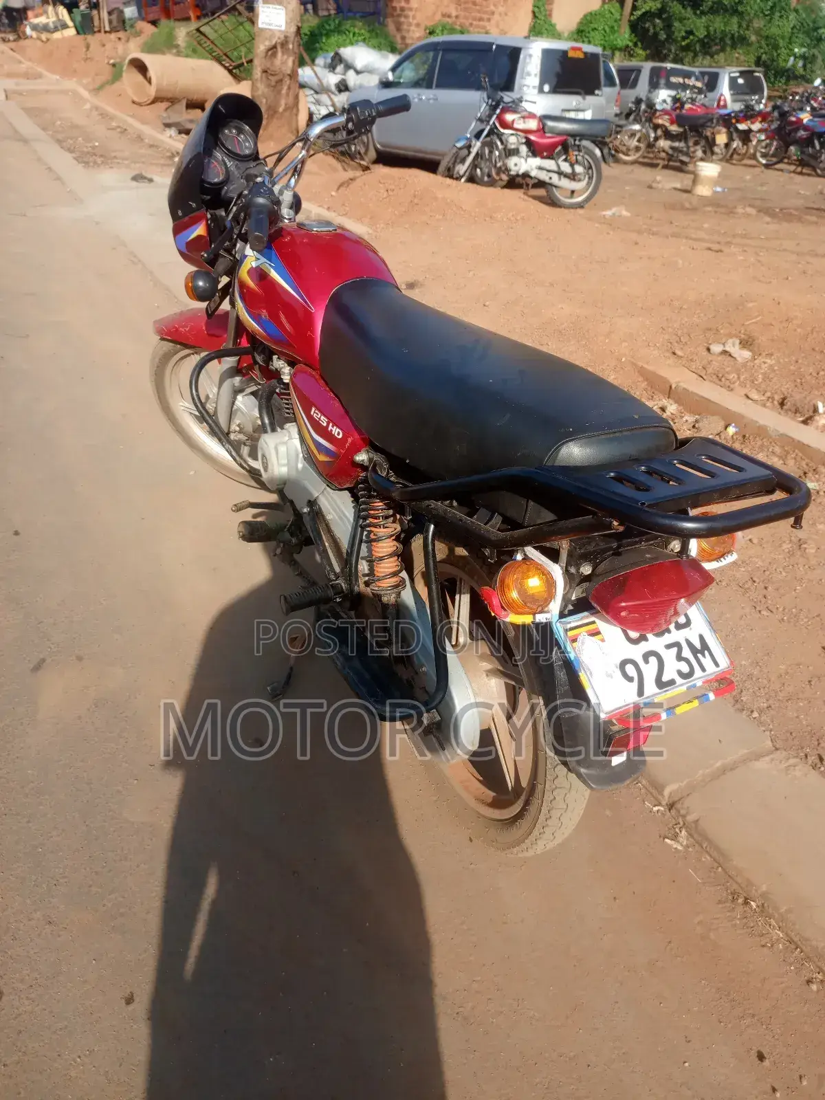 Bajaj Boxer 125 2025 Red