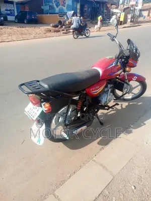 Bajaj CT 110X 2023 Red