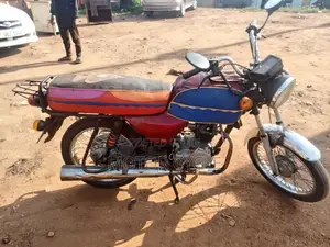 Bajaj Boxer 100 2010 Red