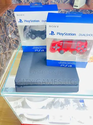 Playstation 4slim Fullset/Games and :Controllers