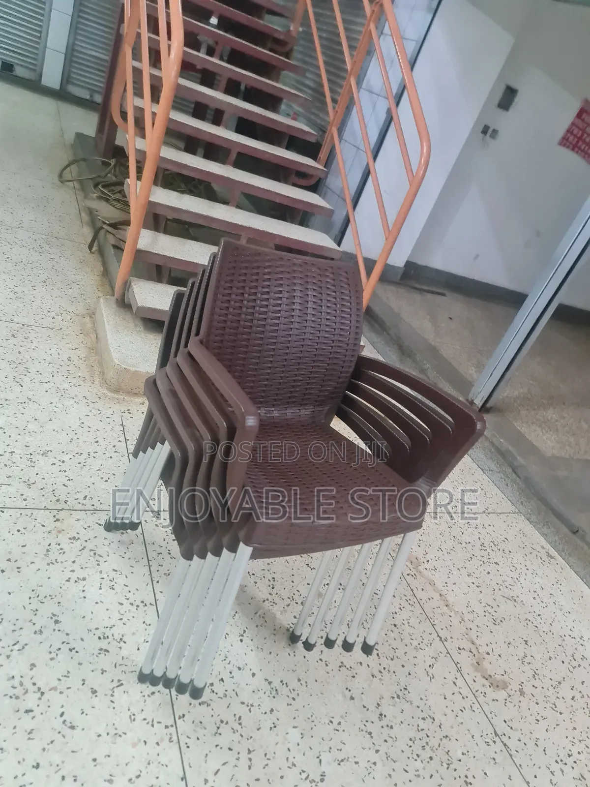 Secret Plastic Chairs Plastic Chairs