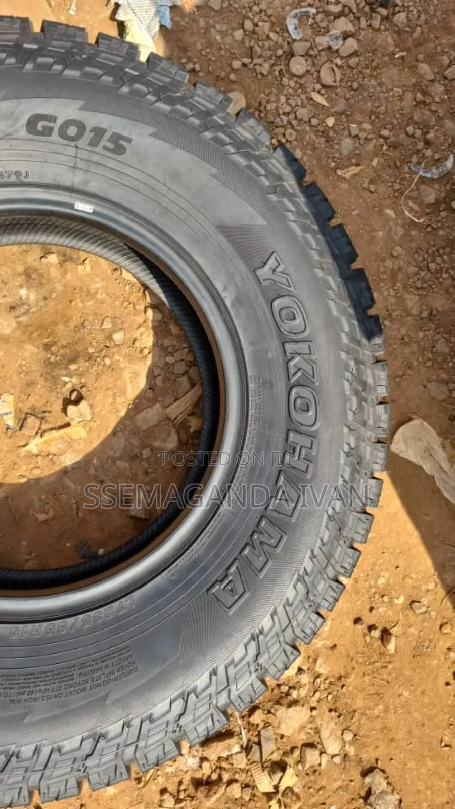 235/85r16 Yokohama Geolander a/T