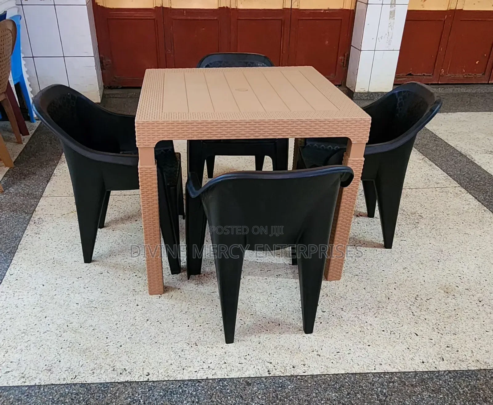 Compound Table and Chairs
