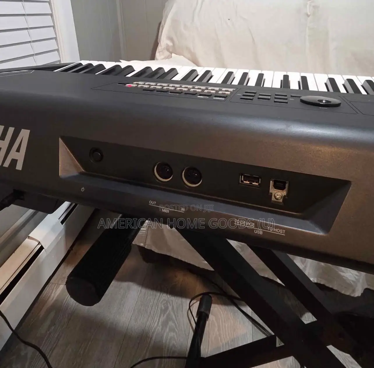 Yamaha Mx88 Professional 88 Keys, Usb, Double Stand, Pedal.