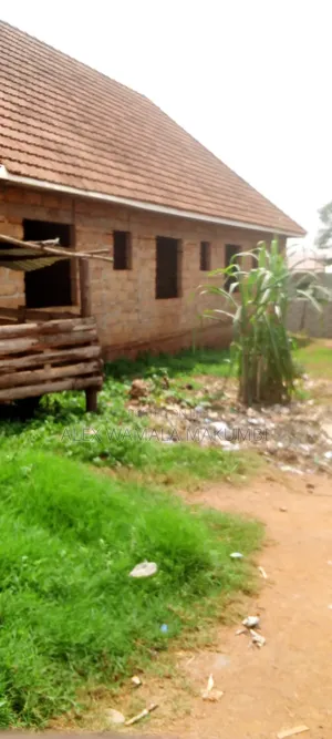 6 Rentals on Sale 40m