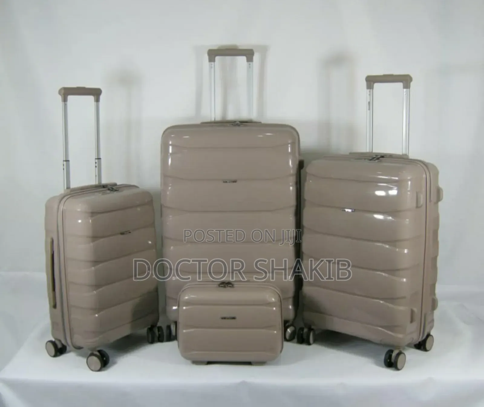 Quality 4pcs Hard Shell Unbreakable Luggage Suit Cases