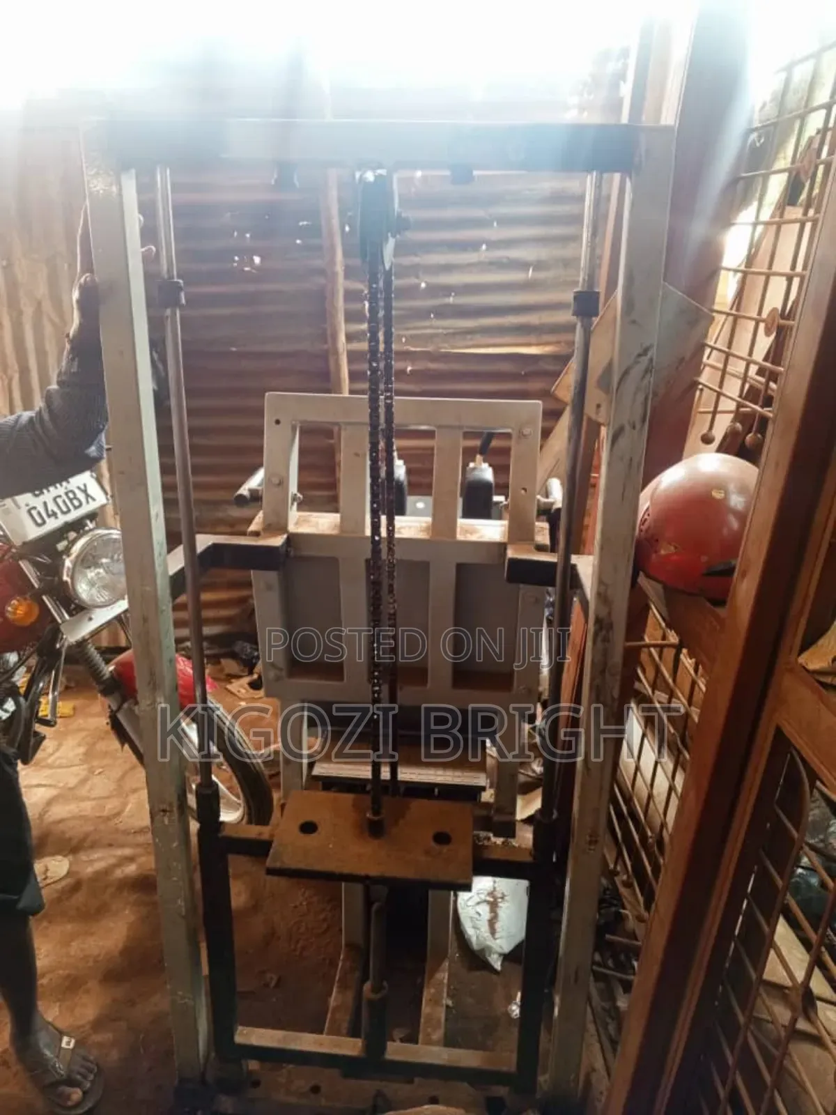 Leg Press Machine