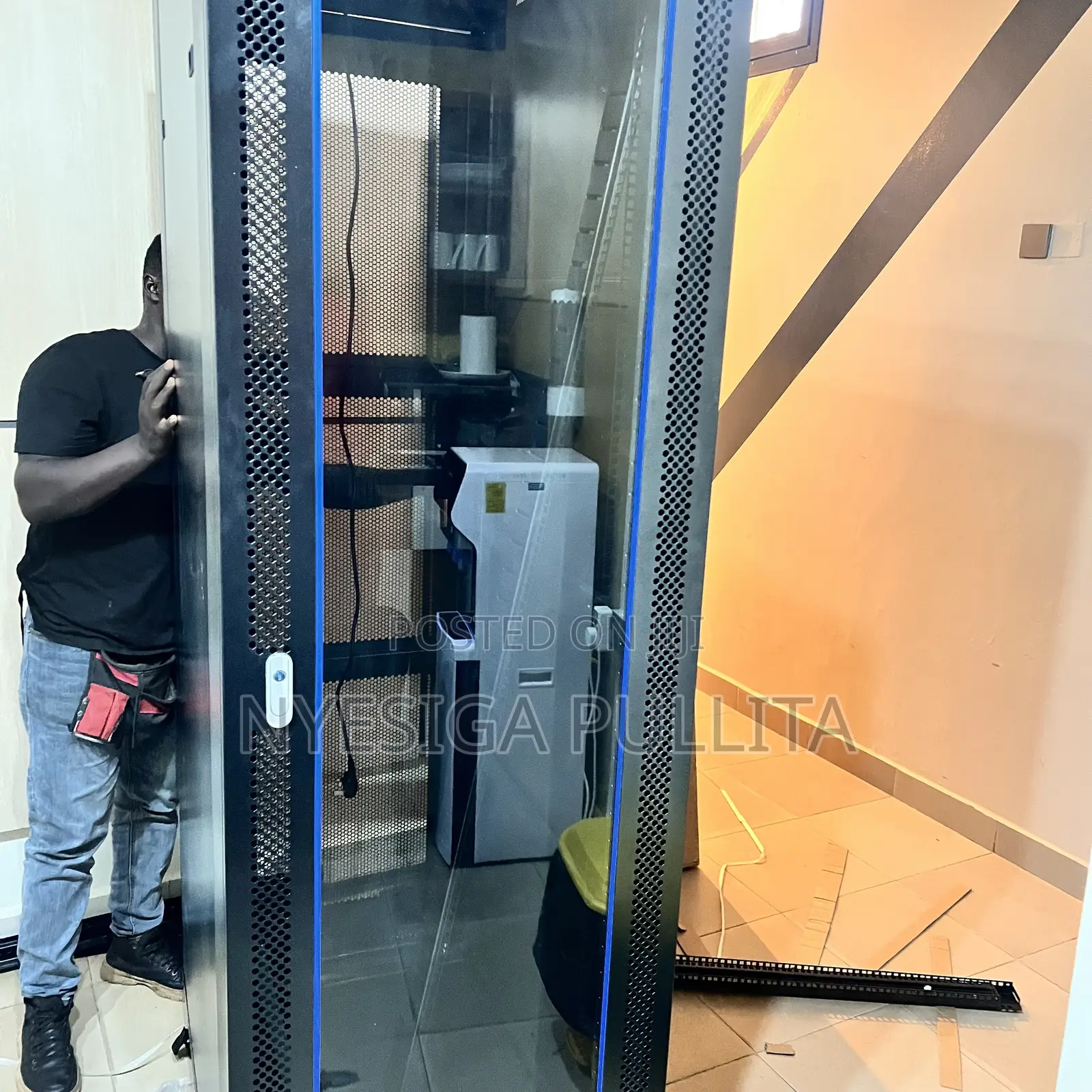 42 Rack Cabinets
