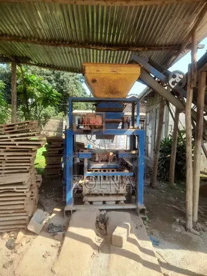 Qt40 Manual Cement Block Making Machine