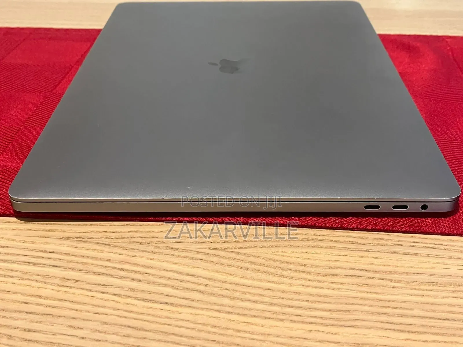 Laptop Apple MacBook Pro 2019 16GB Intel Core i9 SSD 1T