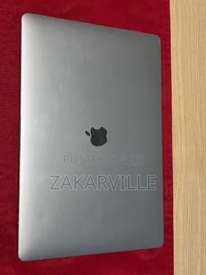 Laptop Apple MacBook Pro 2019 16GB Intel Core i9 SSD 1T