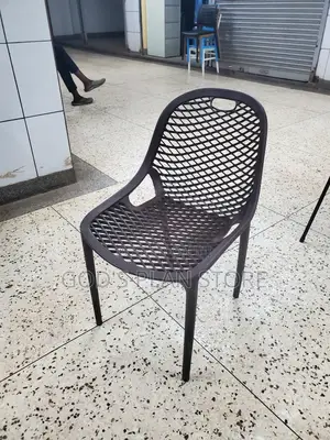 Cafe/Garden/Office/Restaurant Plastic Chairs