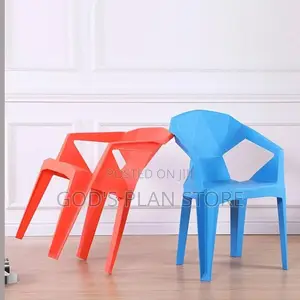 In-Stock Diamond Plastic Chair Plastic Chair