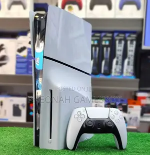 Playstation 5 Slim. ,Ps5 Slim