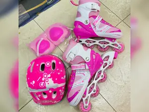 Skiting Shoes Set