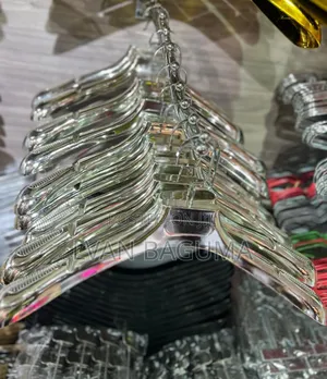 Gold / Silver Hangers ( Plastic )- 12 Pieces