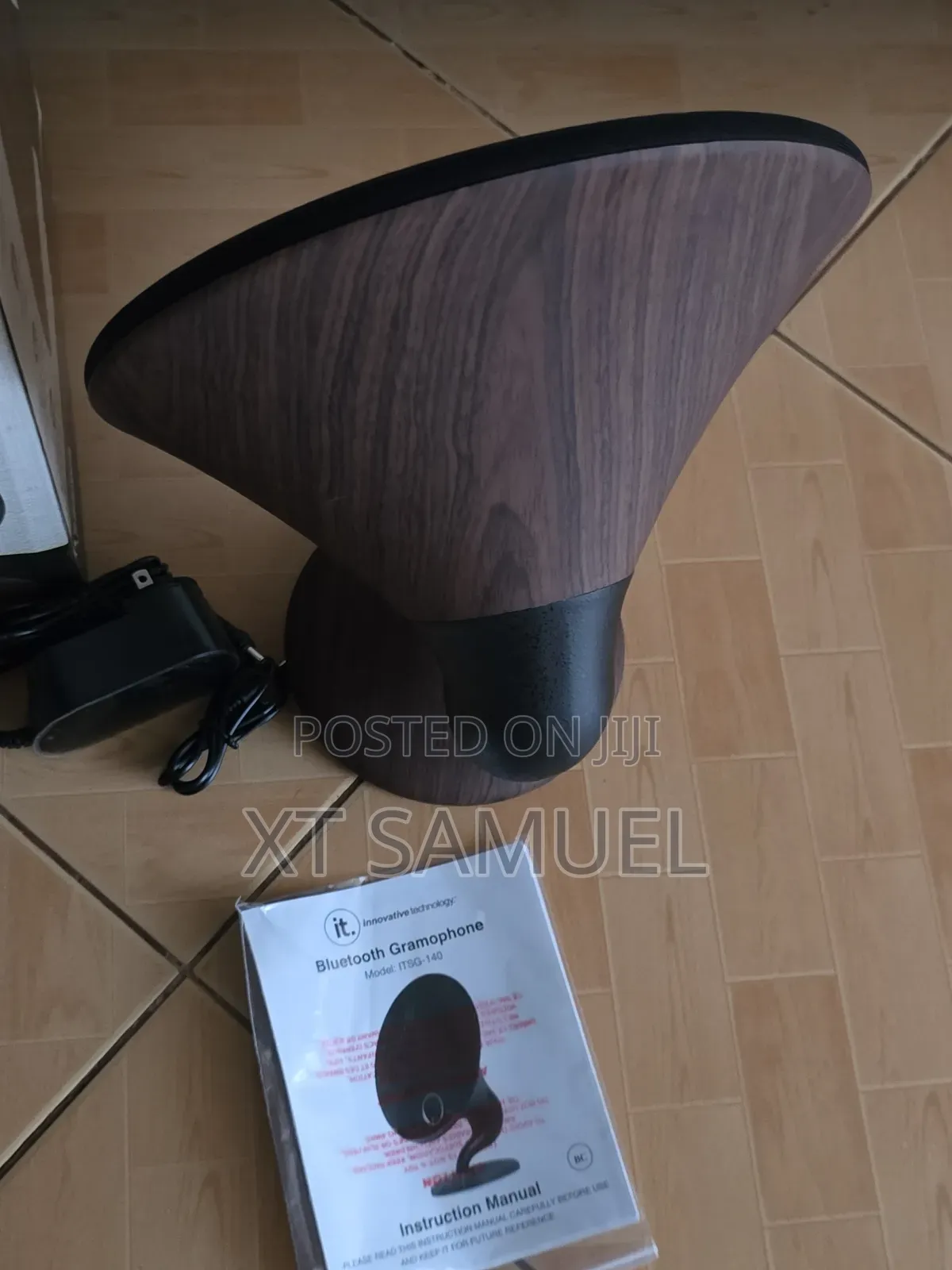 Bluetooth Rechargeable Gramophone Retro Design