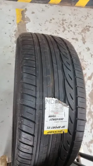 265/40r21 Dunlop Sp Sport 01 Brand New