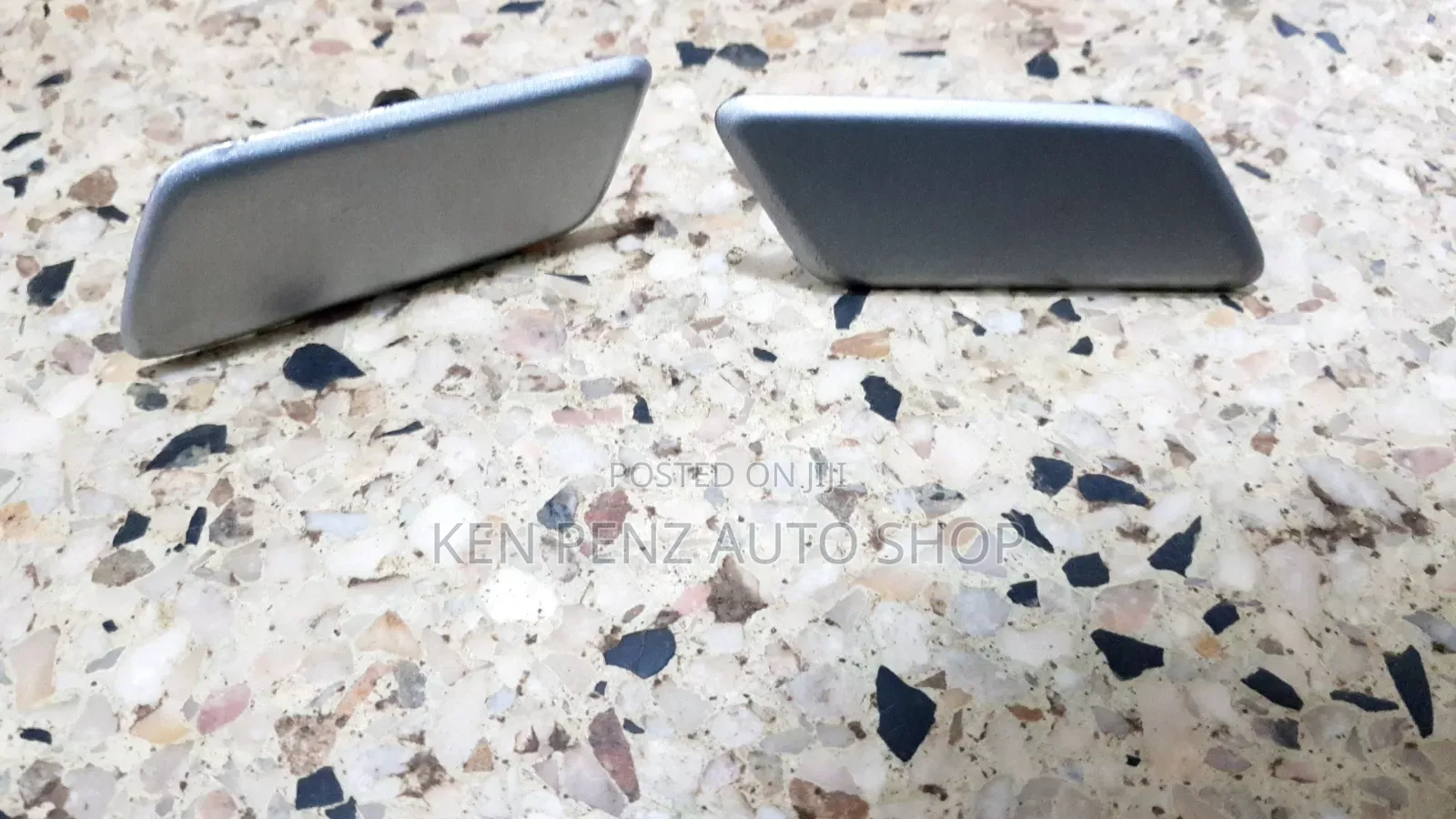Headlamp Washer Cover for Subaru Outback 2010 - 2012