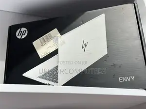New Laptop HP Envy X360 8GB Intel Core I5 SSHD+SSD 512GB