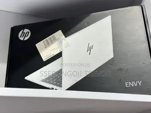 New Laptop HP Envy X360 8GB Intel Core I5 SSHD+SSD 512GB