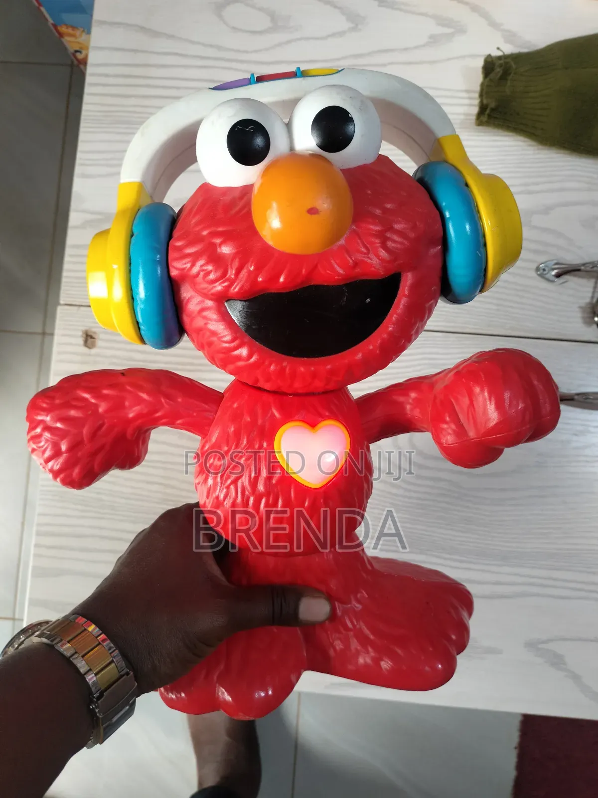 Sesame Street Let's Dance Elmo Toy