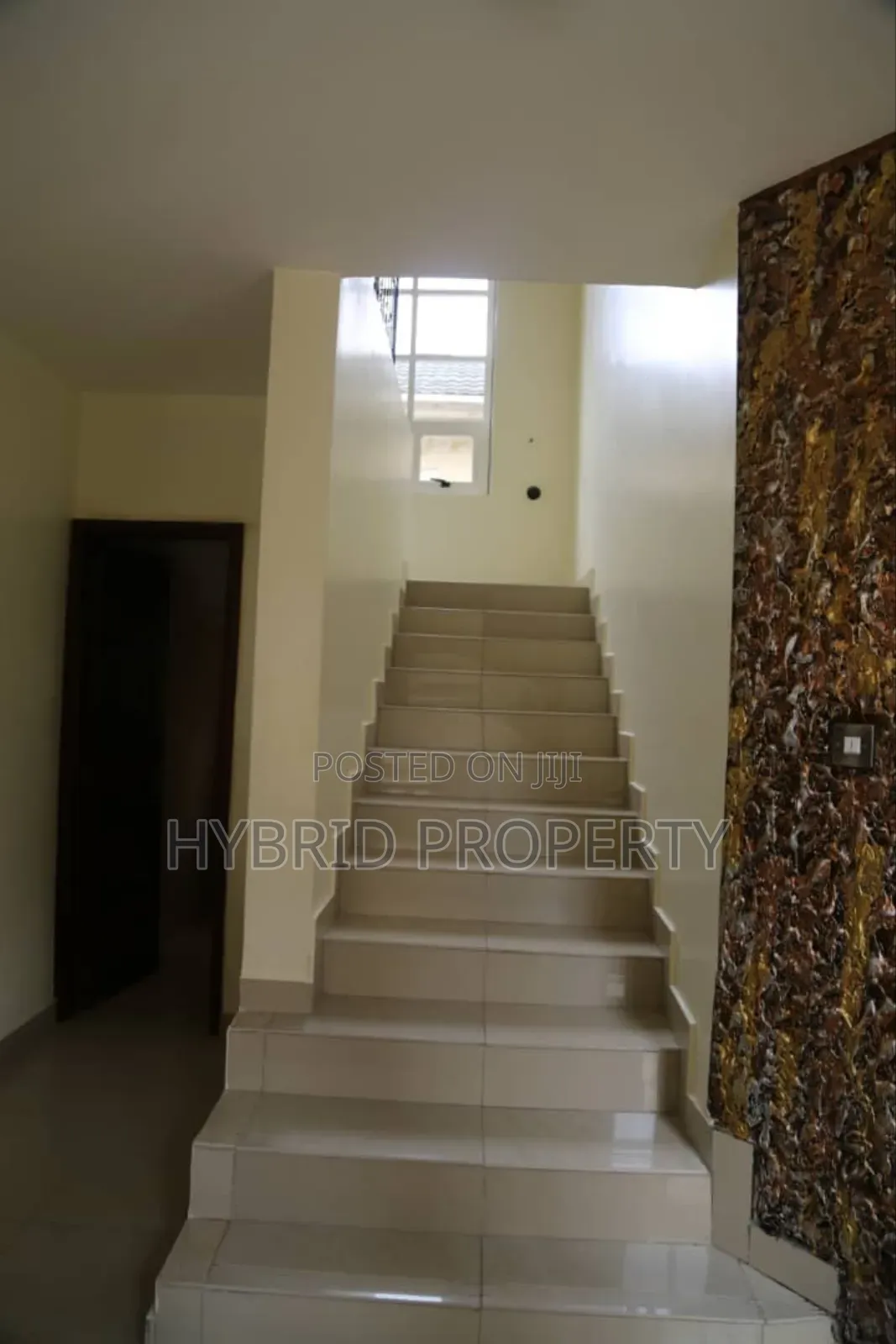 4bdrm House in Bwebajja Housing for sale