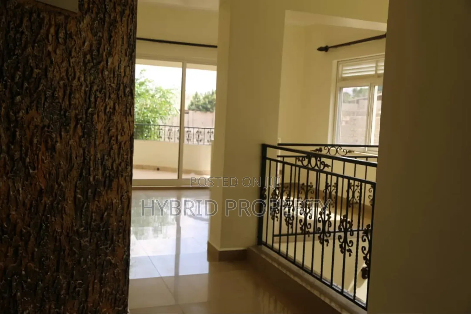 4bdrm House in Bwebajja Housing for sale