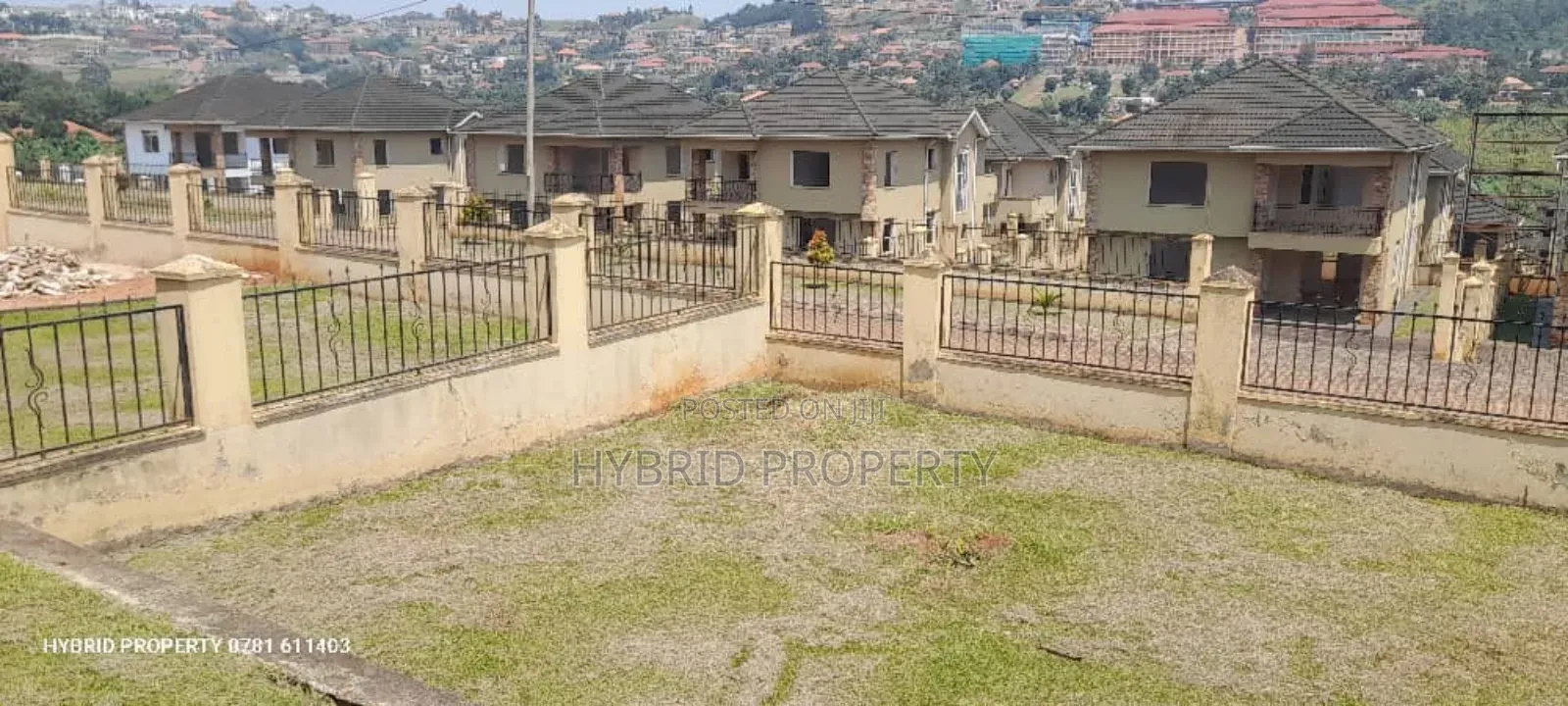 4bdrm House in Bwebajja Housing for sale