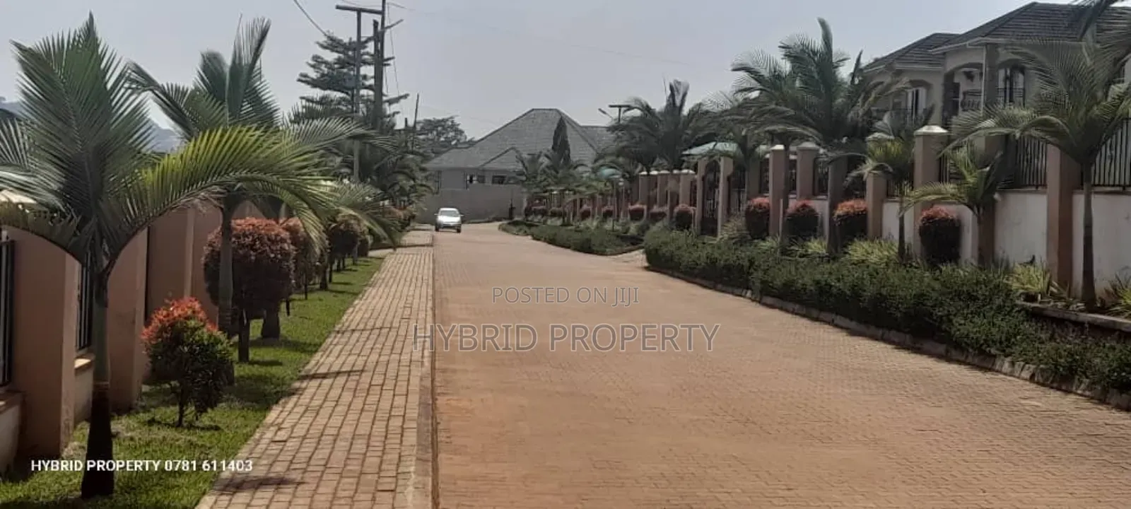 4bdrm House in Bwebajja Housing for sale