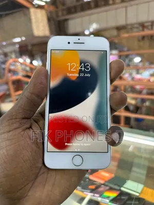 Apple iPhone 7 32 GB Gold