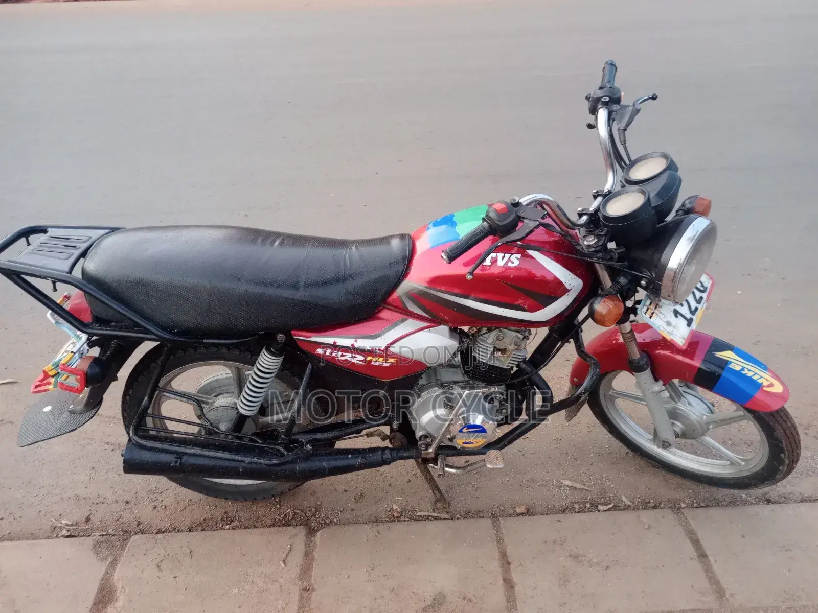TVS HLX 125 2019 Red