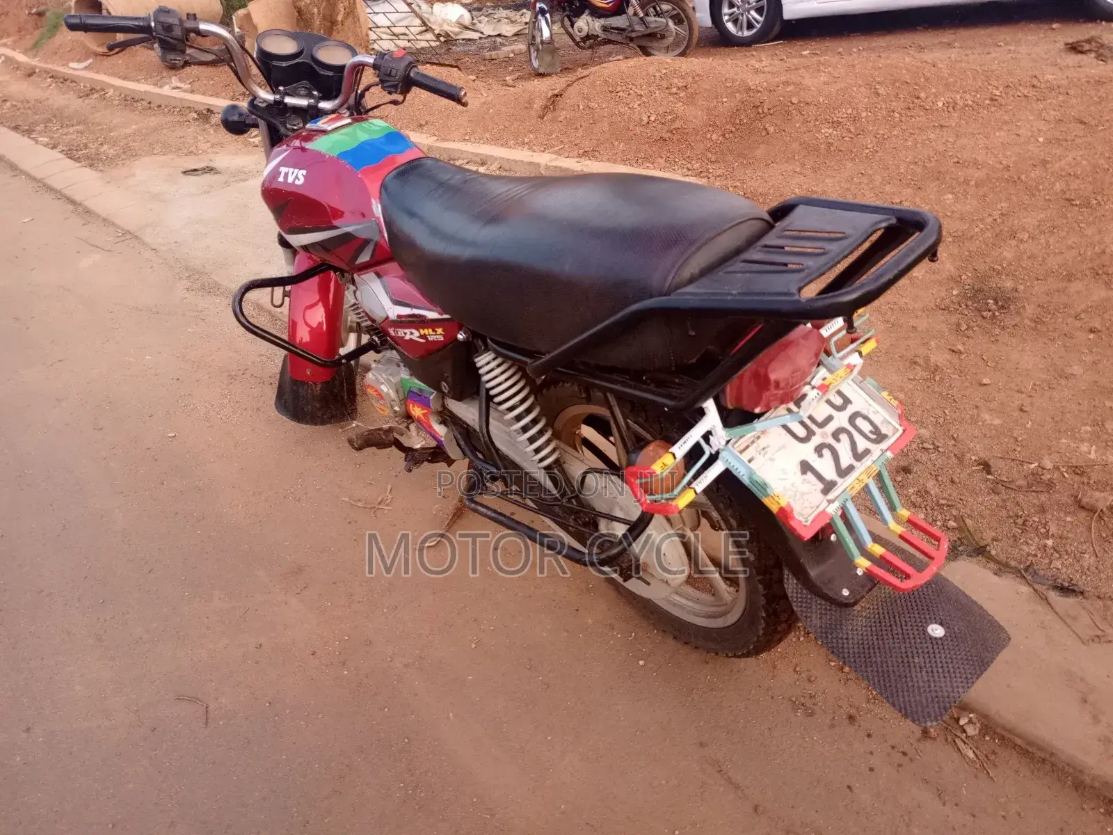 TVS HLX 125 2019 Red